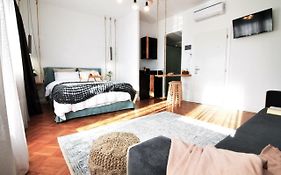 Grey Studios By Skg Apartments
